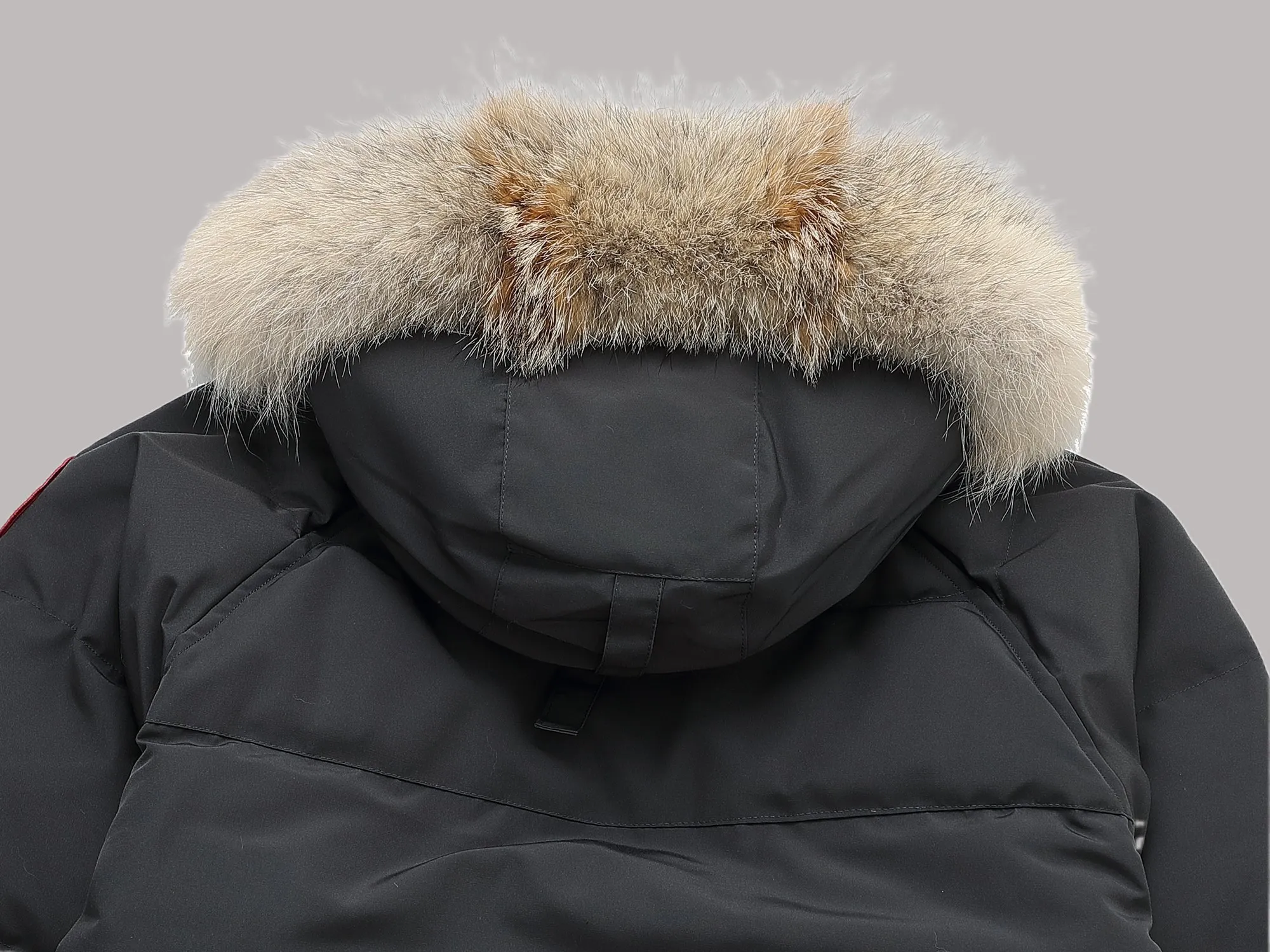 P820 ​​Big Goose emory series Parker Color: black, off-white, Zhangqing, graphite gray Size S-XXL